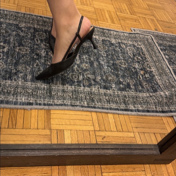 Nine West Black Pointed Toe Low Heels - Picture 13 of 14